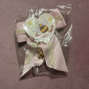 Innocent world Bee Bow Hair barrette